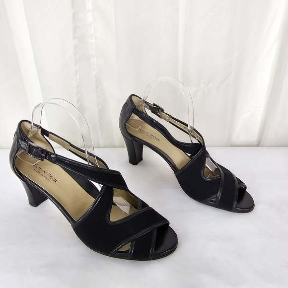 Taryn Rose Black Open Toe Ankle Strap Heels Size 41.5 - Picture 1 of 12